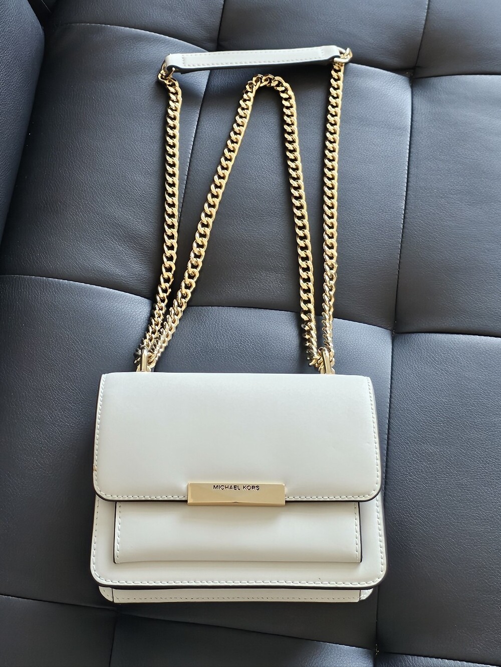 Authentic Michael Kors White Leather Chain Crossbody Bag